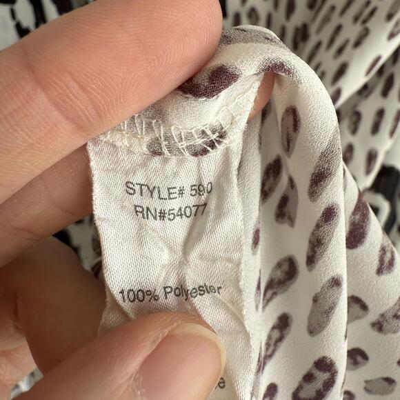 CAbi Black and White Animal Print Surplice Long Sleeve Ladies Blouse, S - Picture 5 of 6